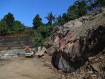Ekploitasi Tambang Pasir Kalumata